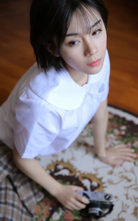 两个人一前一后攻击叙述