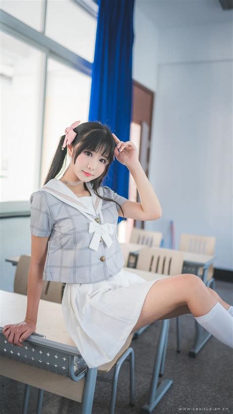 潘甜甜三部曲在线看无删减